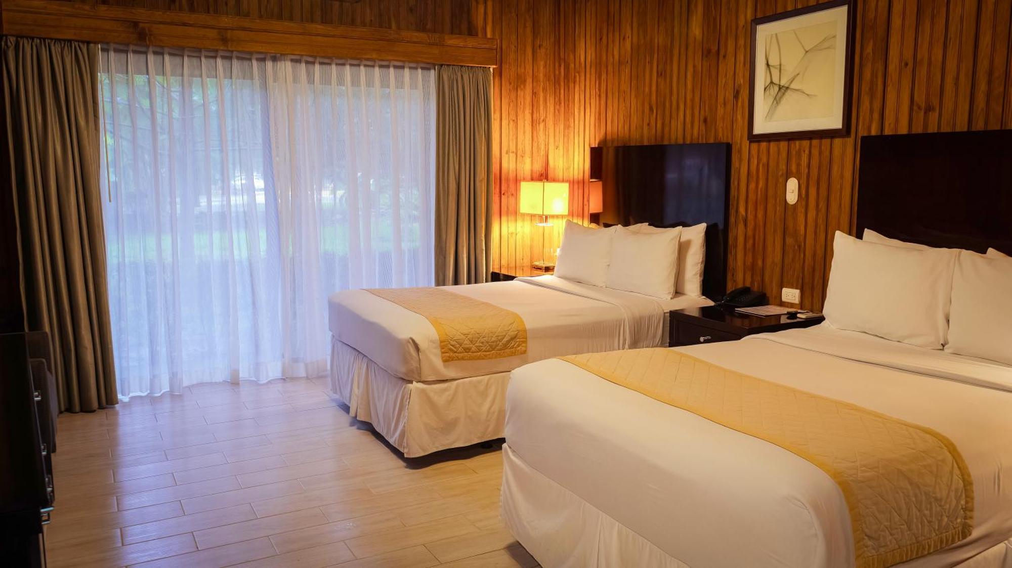 La Ensenada Beach Resort Tela Kültér fotó